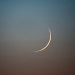 very_new_waxing_crescent_moon_by_dunadan_from_bag_end-d5118pj